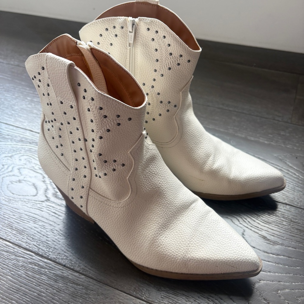 Cowgirl Boots White